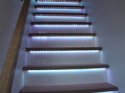 Примери за използване на LED